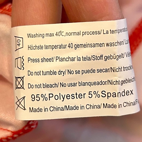 Women’s Red Tank Top, NEVER WORN, Size Small - Picture 7 of 7